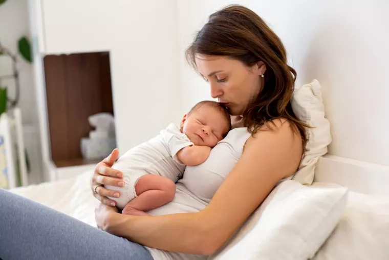 Faire appel à une professionnelle pour un accompagnement post-partum compliqué, Douvaine, Sur les pas d'Agathe